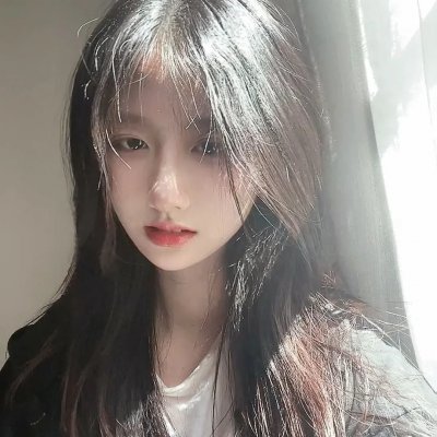 他的摩托，她的岛